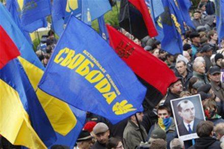 “Свобода” в Раде предложила праздновать День Победы 8 мая и назвать его “день примирения” “Свобода” в Раде предложила праздновать День Победы 8 мая и назвать его “день примирения”