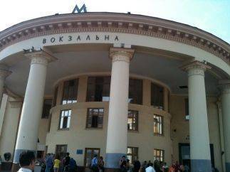 В киевском метро шприцем убили человека В киевском метро шприцем убили человека