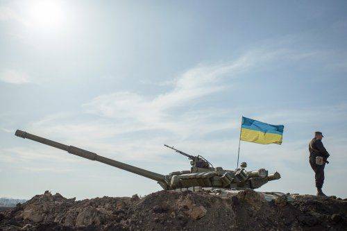 Танки на Киев: повернёт ли украинская армия оружие против тех, кто посылает её усмирять Юго-Восток? Танки на Киев: повернёт ли украинская армия оружие против тех, кто посылает её усмирять Юго-Восток?