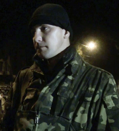 Солдаты с краматорского аэродрома: Нам отдавали приказ стрелять по людям на поражение Солдаты с краматорского аэродрома: Нам отдавали приказ стрелять по людям на поражение