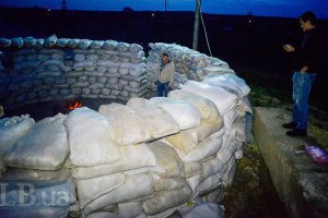 В Харьковской области обстреляли блокпост В Харьковской области обстреляли блокпост