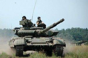 Ополченцы под Луганском захватили три танка Т-64 украинских ВС Ополченцы под Луганском захватили три танка Т-64 украинских ВС