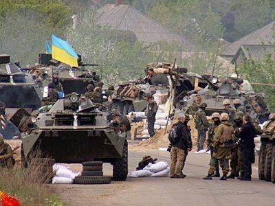 На Луганщине украинская колонна уничтожена предположительно ответным огнем российской армии На Луганщине украинская колонна уничтожена предположительно ответным огнем российской армии