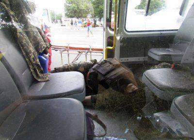 Журналист: Мариуполь не взят, Нацгвардии пришлось отступать с потерями Журналист: Мариуполь не взят, Нацгвардии пришлось отступать с потерями