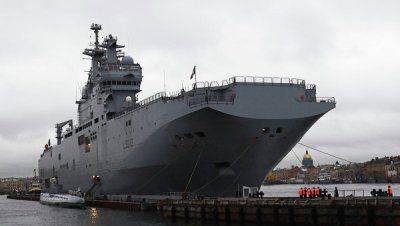 Национальный фронт Франции осуждает призыв к отмене поставки Мистралей Национальный фронт Франции осуждает призыв к отмене поставки Мистралей