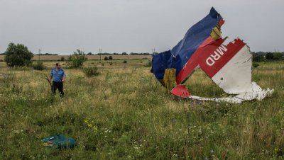 Политолог о MH17: США лгали так долго, что не могут остановиться Политолог о MH17: США лгали так долго, что не могут остановиться