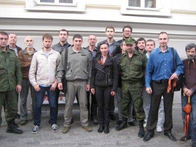 Как московские антифашисты гоняли "болотных" и укропитеков у Посольства Нидерландов Как московские антифашисты гоняли "болотных" и укропитеков у Посольства Нидерландов