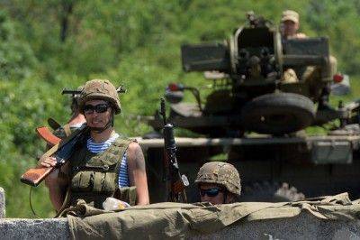 Около 500 украинских солдат сдались в плен армии Юго-востока Около 500 украинских солдат сдались в плен армии Юго-востока