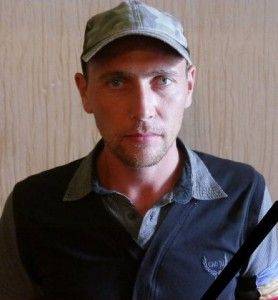 Каратели закололи штыками двух пленных ополченцев Каратели закололи штыками двух пленных ополченцев