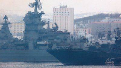 Источник: моряки РФ "выдворили" из приграничных вод подлодку США Источник: моряки РФ "выдворили" из приграничных вод подлодку США