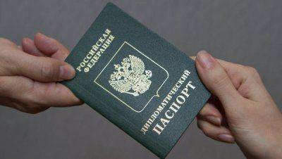 Киев захватил дипломатов РФ: Провокация войны или шантаж? Киев захватил дипломатов РФ: Провокация войны или шантаж?