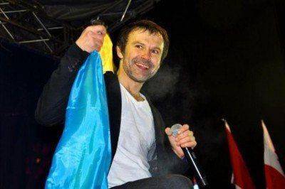 ПЕВЦЫ МАЙДАНА ПОДПЕВАЮТ «ЗЛОЧЫННОЙ ВЛАДЕ» ИЗ КОМАНДЫ ЯНУКОВИЧА ПЕВЦЫ МАЙДАНА ПОДПЕВАЮТ «ЗЛОЧЫННОЙ ВЛАДЕ» ИЗ КОМАНДЫ ЯНУКОВИЧА