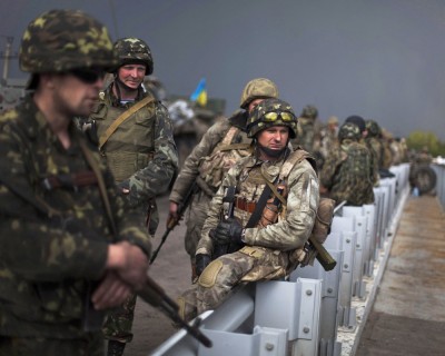 Ни мира, ни войны. Ни мира, ни войны.