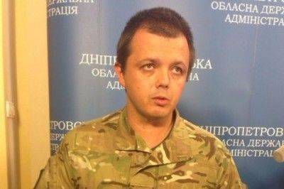 Комбат Семенченко раздавал приказы на зачистку «бабулек-сепаратисток» Комбат Семенченко раздавал приказы на зачистку «бабулек-сепаратисток»