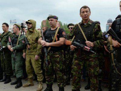 Ополченцы готовятся к возможному наступлению армии Украины Ополченцы готовятся к возможному наступлению армии Украины