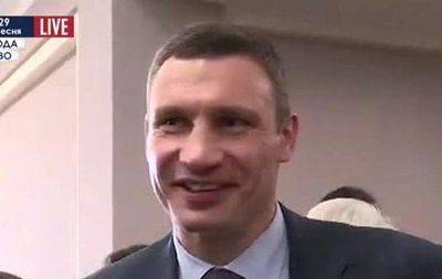Кличко: Чтобы холодная вода превратилась в горячую, ее нужно подогреть Кличко: Чтобы холодная вода превратилась в горячую, ее нужно подогреть