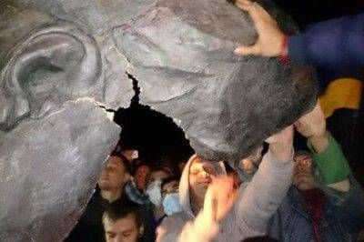 Из Харькова хотят сделать вторую Одессу? Из Харькова хотят сделать вторую Одессу?