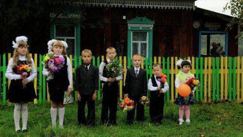 Учебный год официально начинается в Донецке Учебный год официально начинается в Донецке