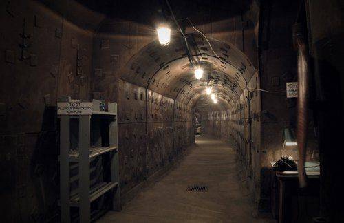 Киевские власти готовят горожан к авиаударам Киевские власти готовят горожан к авиаударам