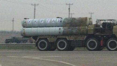 Украина перебрасывает к границе с Россией комплексы С-300 Украина перебрасывает к границе с Россией комплексы С-300