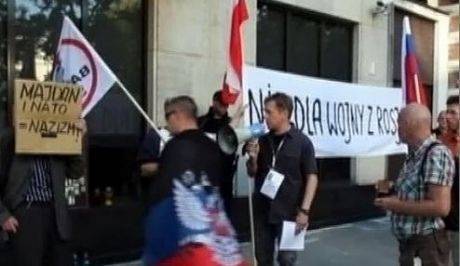 В Кракове появились «зеленые человечки». В Кракове появились «зеленые человечки».