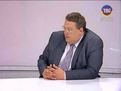 Киевские тираны негодуют: российские телеканалы и интернет все ещё прорываются в дома украинцев Киевские тираны негодуют: российские телеканалы и интернет все ещё прорываются в дома украинцев