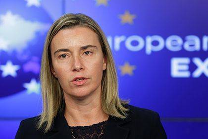 Евросоюз попросил Украину предоставить автономию Донбассу Евросоюз попросил Украину предоставить автономию Донбассу