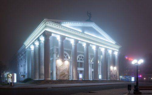 Театральная Ылито Украины потребовала ликвидировать Донецкий драмтеатр, а актеров лишить званий Театральная Ылито Украины потребовала ликвидировать Донецкий драмтеатр, а актеров лишить званий