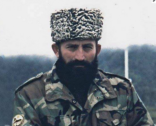 В аэропорту Донецка уничтожены одиозные пособники хунты из Чечни В аэропорту Донецка уничтожены одиозные пособники хунты из Чечни