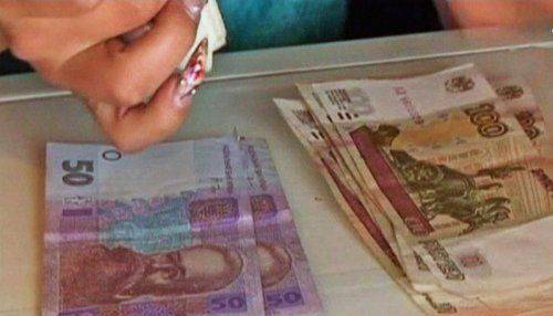 Рубль против гривны. Кто кого? Рубль против гривны. Кто кого?