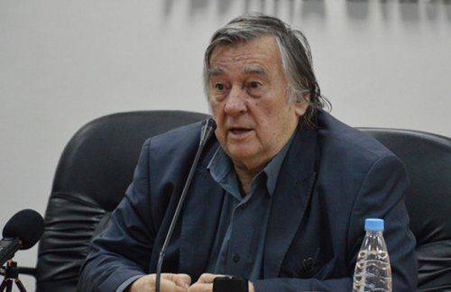 Проханов обвинил Барщевского в давлении на суд Проханов обвинил Барщевского в давлении на суд