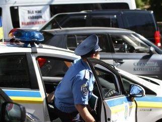 Украинцев предложили сажать на 7 лет за призыв «милиция с народом» Украинцев предложили сажать на 7 лет за призыв «милиция с народом»