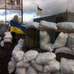 В Харькове «евромайдановцы» перекрыли дорогу и ждут милицию В Харькове «евромайдановцы» перекрыли дорогу и ждут милицию