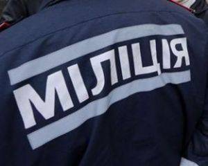 Дом мэра Львова обстреляли из гранатомета Дом мэра Львова обстреляли из гранатомета