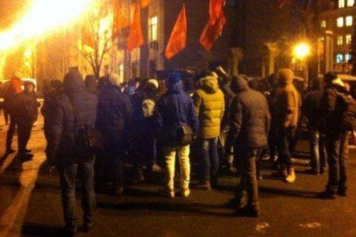 Оккупанты заставили местных жителей пригорода Горловки рыть окопы