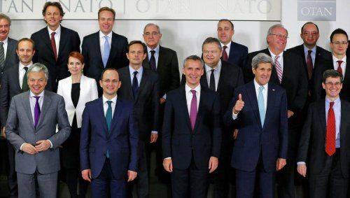 Керри не встретил у европейцев энтузиазма по поводу новых санкций Керри не встретил у европейцев энтузиазма по поводу новых санкций