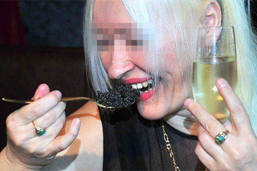 Радужные разводы на нефтяном пузыре Радужные разводы на нефтяном пузыре