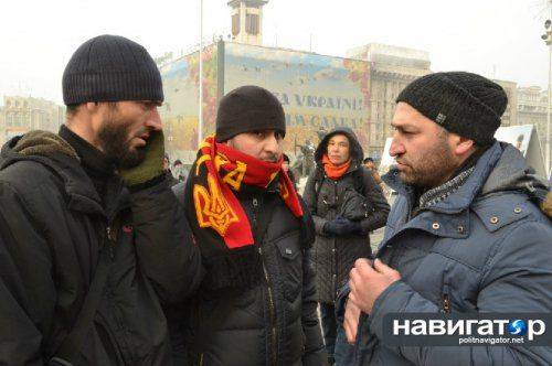 Акция чеченских сепаратистов на Майдане: Станцуем лезгинку и гопак на развалинах империи Акция чеченских сепаратистов на Майдане: Станцуем лезгинку и гопак на развалинах империи