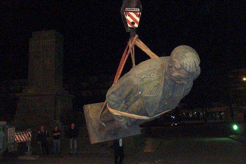 Культ личности исторического масштаба Культ личности исторического масштаба