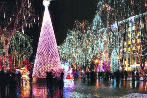 Коломойский испугался «сепаратистов»-Дедов Морозов Коломойский испугался «сепаратистов»-Дедов Морозов