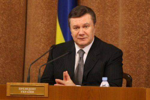 Четвертый президент Украины обвинил своего главу АП в организации переворота Четвертый президент Украины обвинил своего главу АП в организации переворота