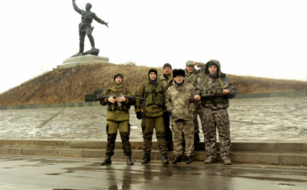 Другая Россия: Лимоновцы - "Бэтмен" давно заслуживал расстрела" Другая Россия: Лимоновцы - "Бэтмен" давно заслуживал расстрела"