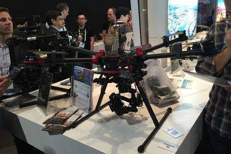 Выставка CES 2015: флотилия дронов, «умные» дома и тень Apple Выставка CES 2015: флотилия дронов, «умные» дома и тень Apple