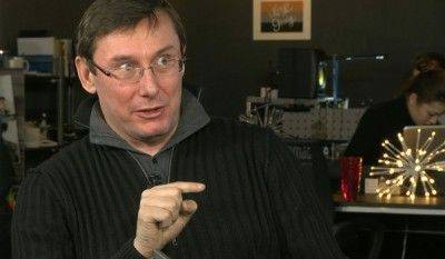 Луценко: На Донбассе против Киева воюют жители Западной Украины