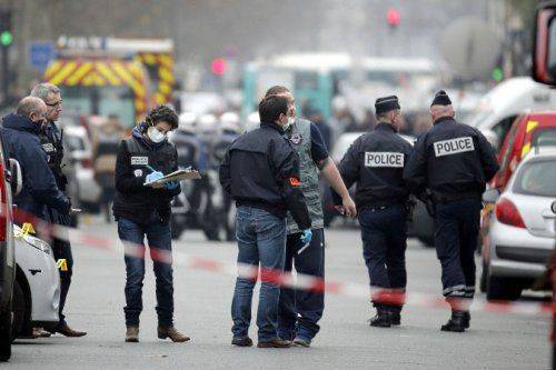 Pussy Riot или Салман Рушди? Pussy Riot или Салман Рушди?