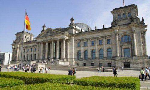 Берлин ответил отказом на запрос Москвы прокомментировать заявление Яценюка Берлин ответил отказом на запрос Москвы прокомментировать заявление Яценюка