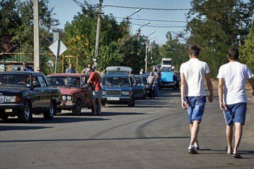 У украинцев будут отнимать машины для фронта У украинцев будут отнимать машины для фронта