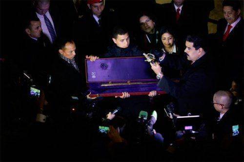 Путин удивил президента Венесуэлы Путин удивил президента Венесуэлы