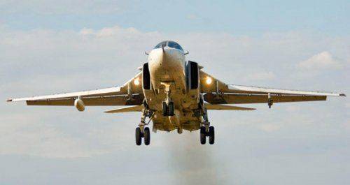 Минобороны ДНР: над Горловкой замечены украинские бомбардировщики Су-24 Минобороны ДНР: над Горловкой замечены украинские бомбардировщики Су-24