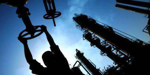 Цена на нефть начинает расти Цена на нефть начинает расти